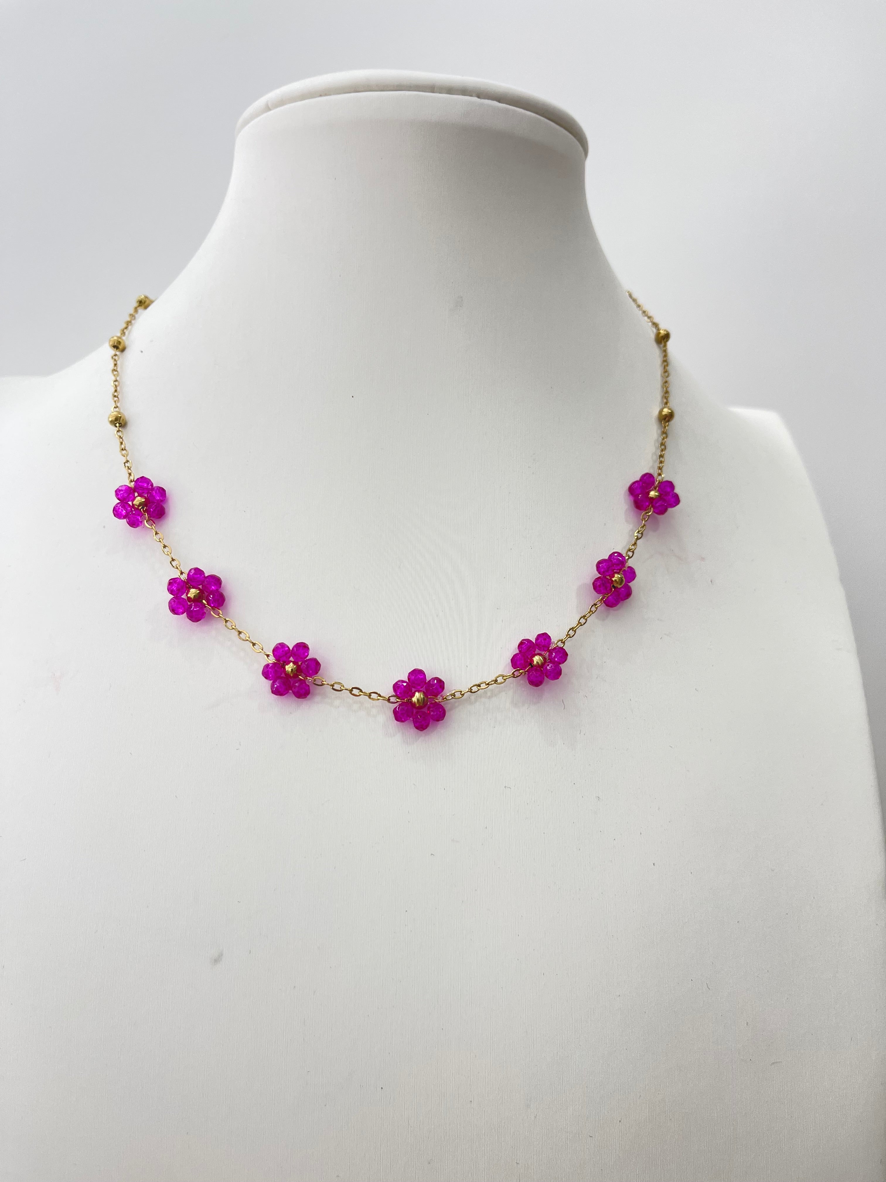 Collana fiorita