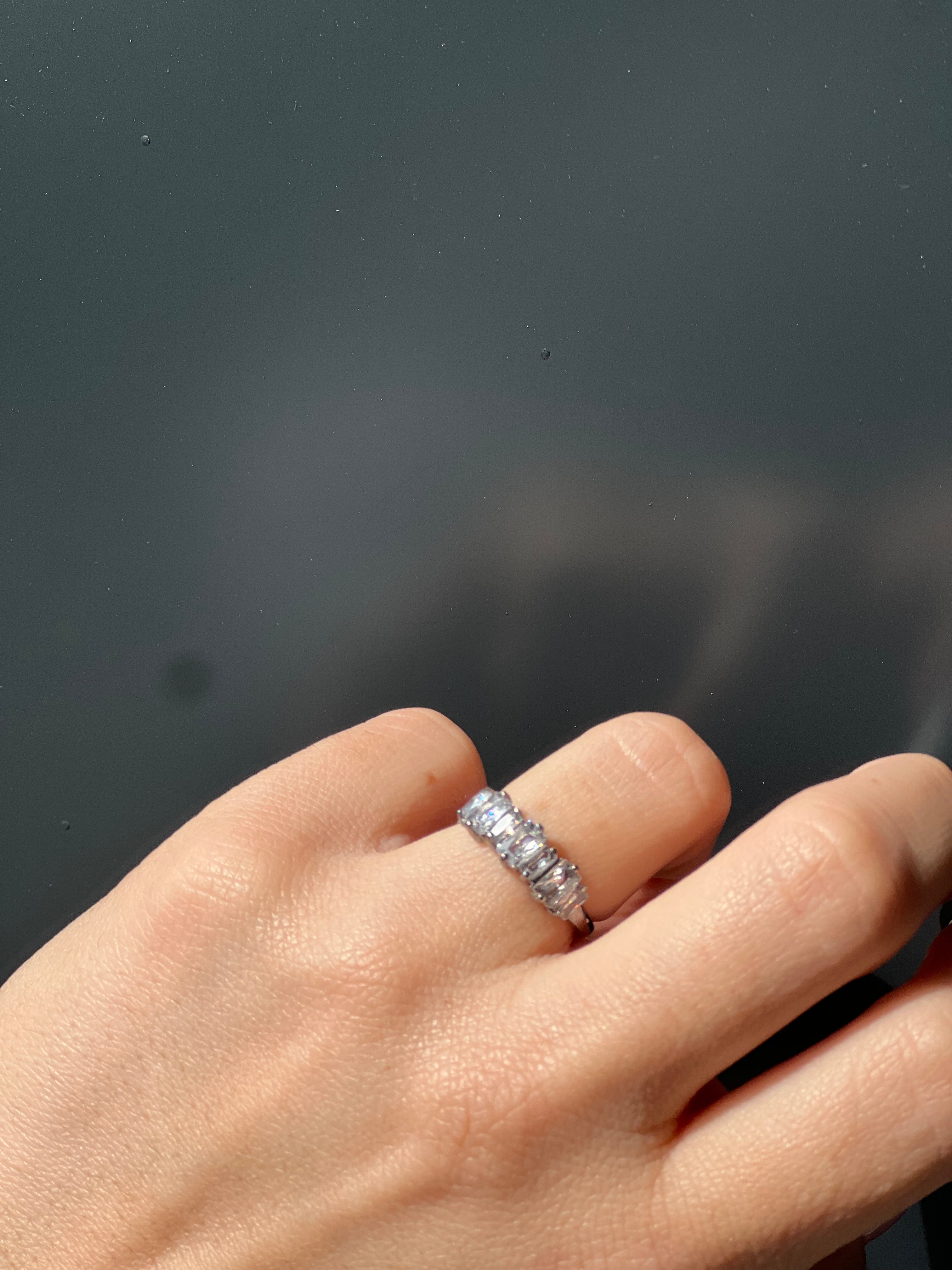 Anello baguette
