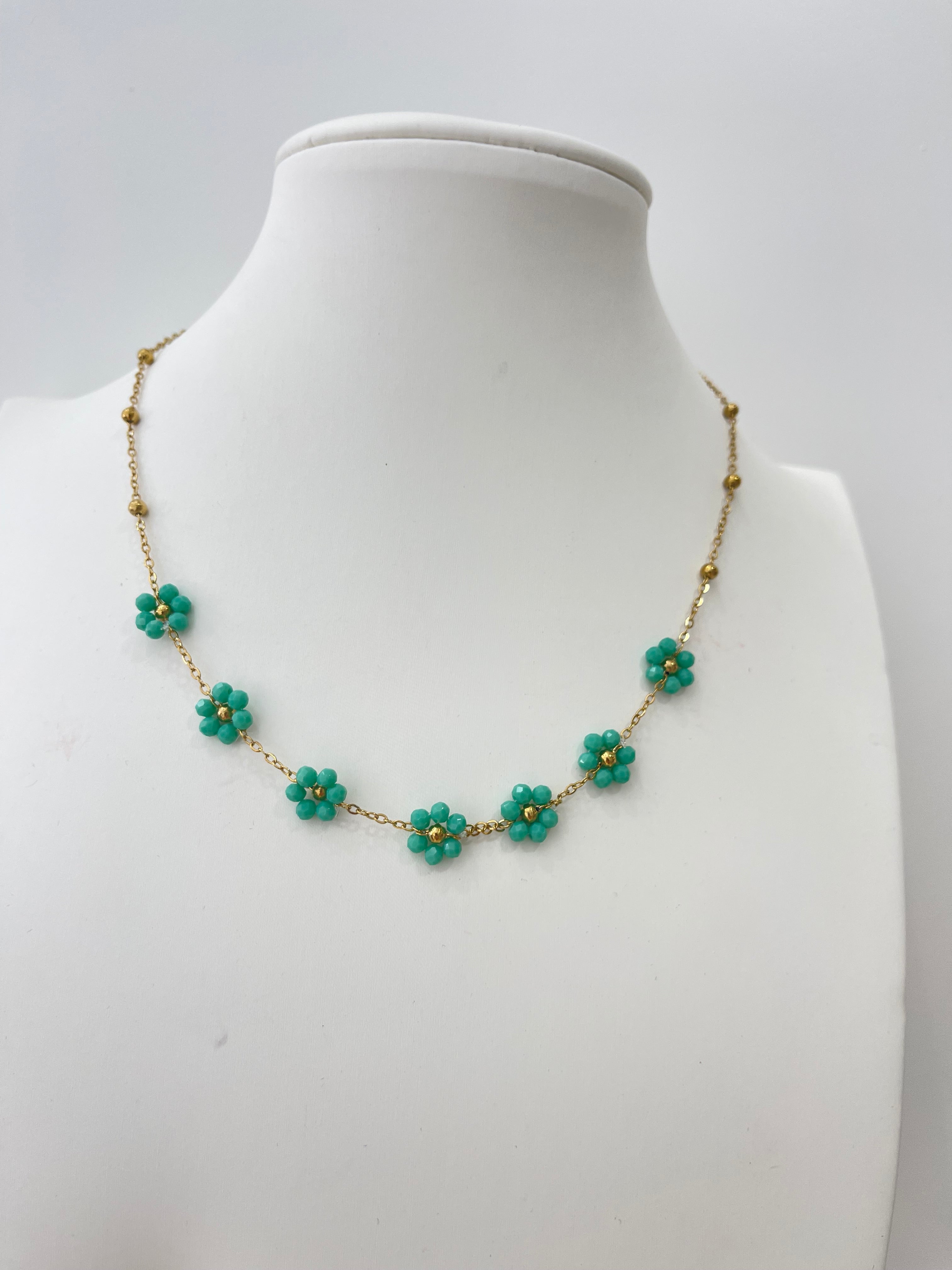 Collana fiorita