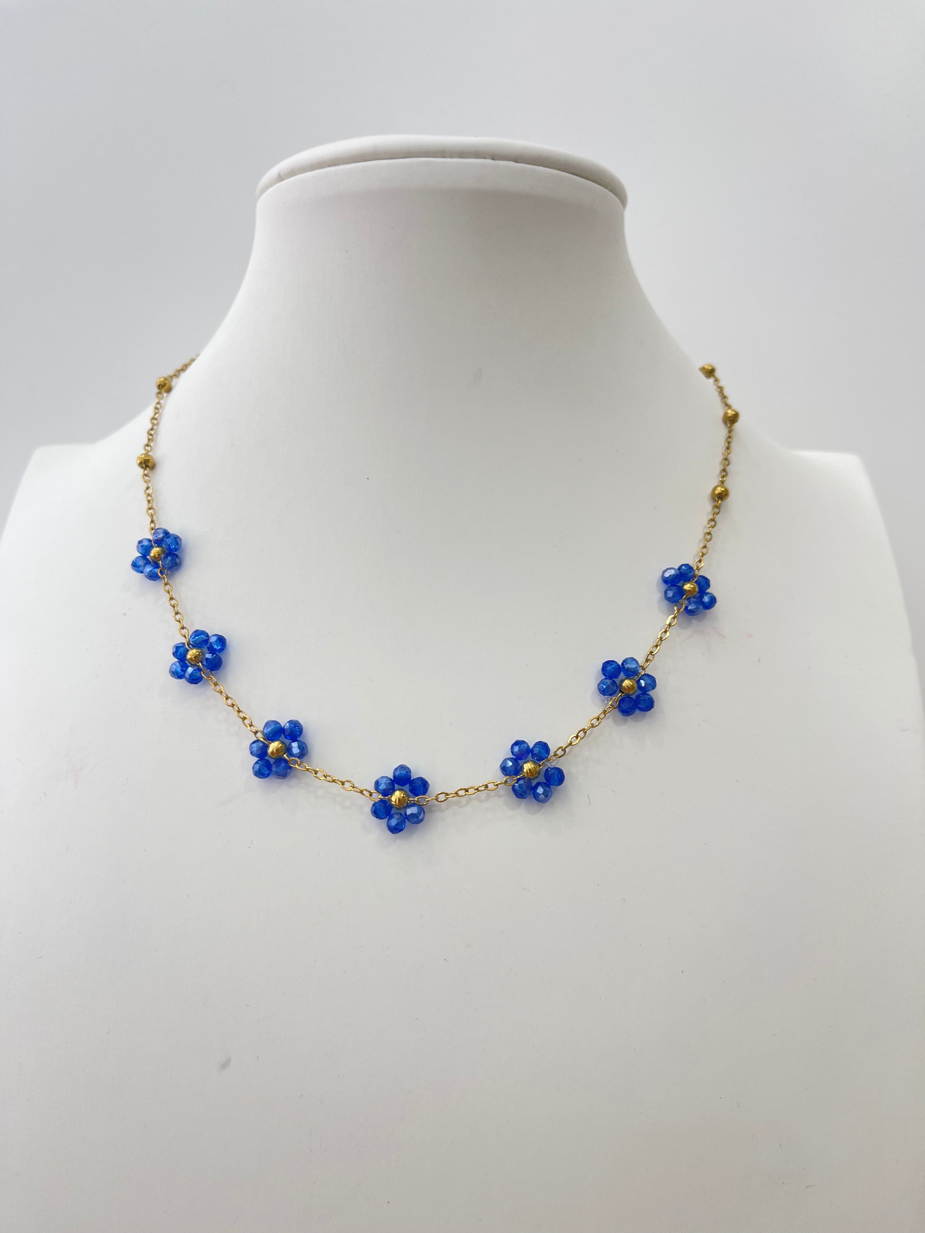 Collana fiorita