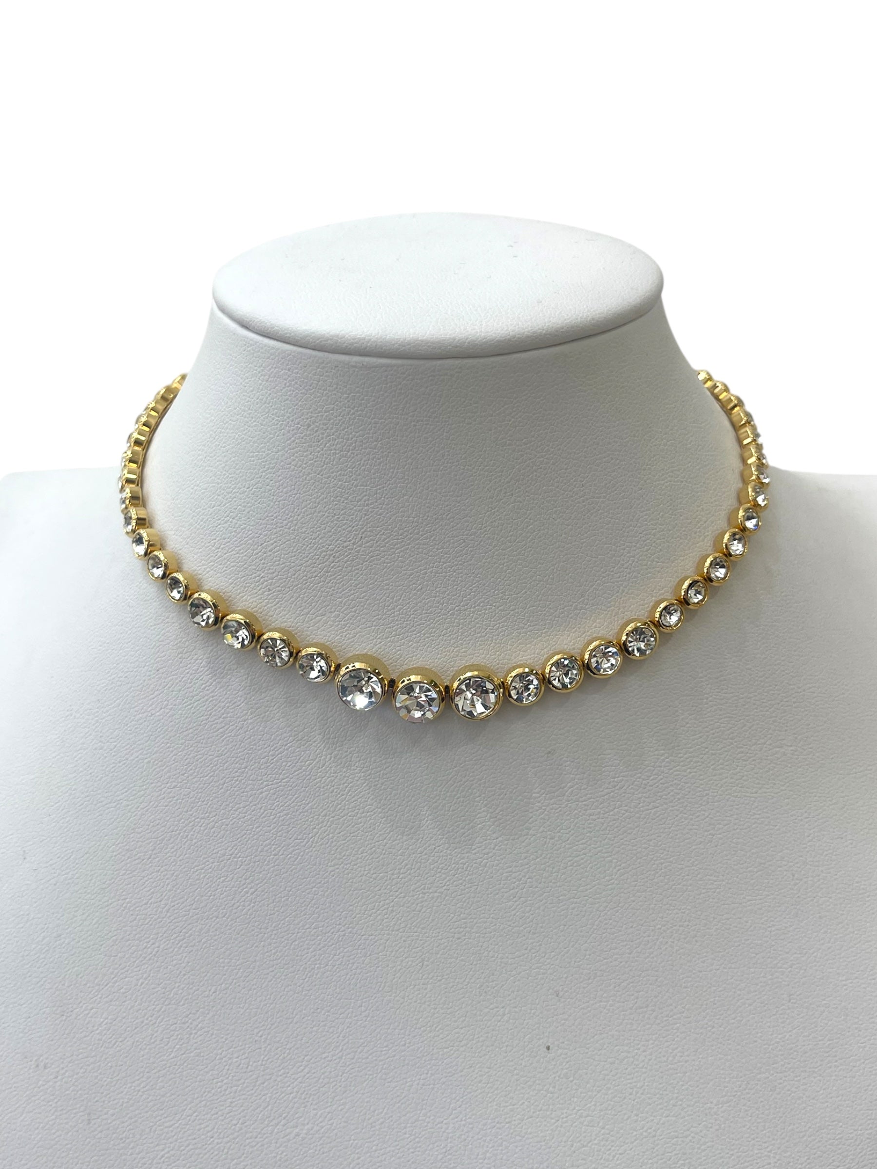 Collana evelin