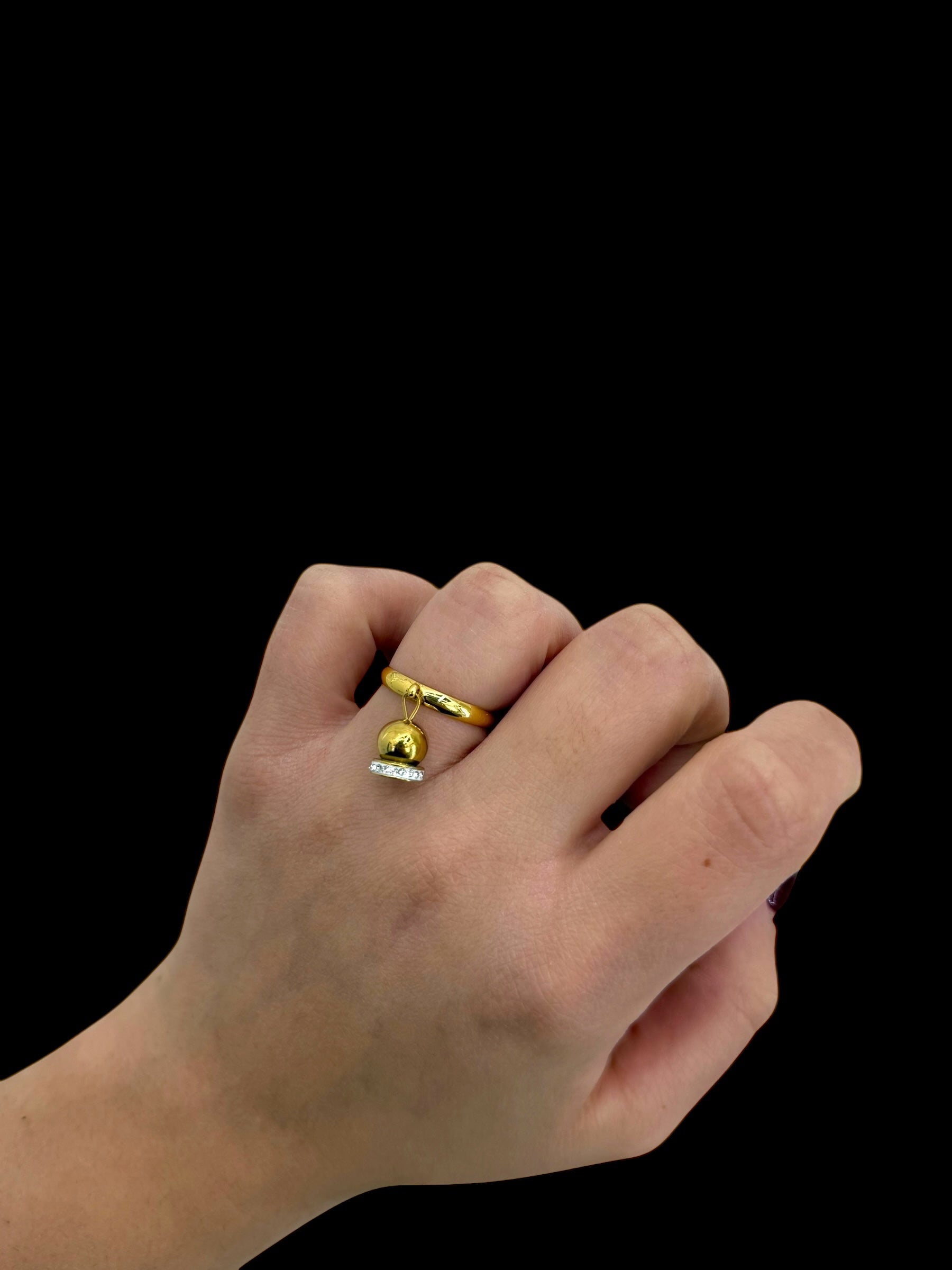 Anello Trilly