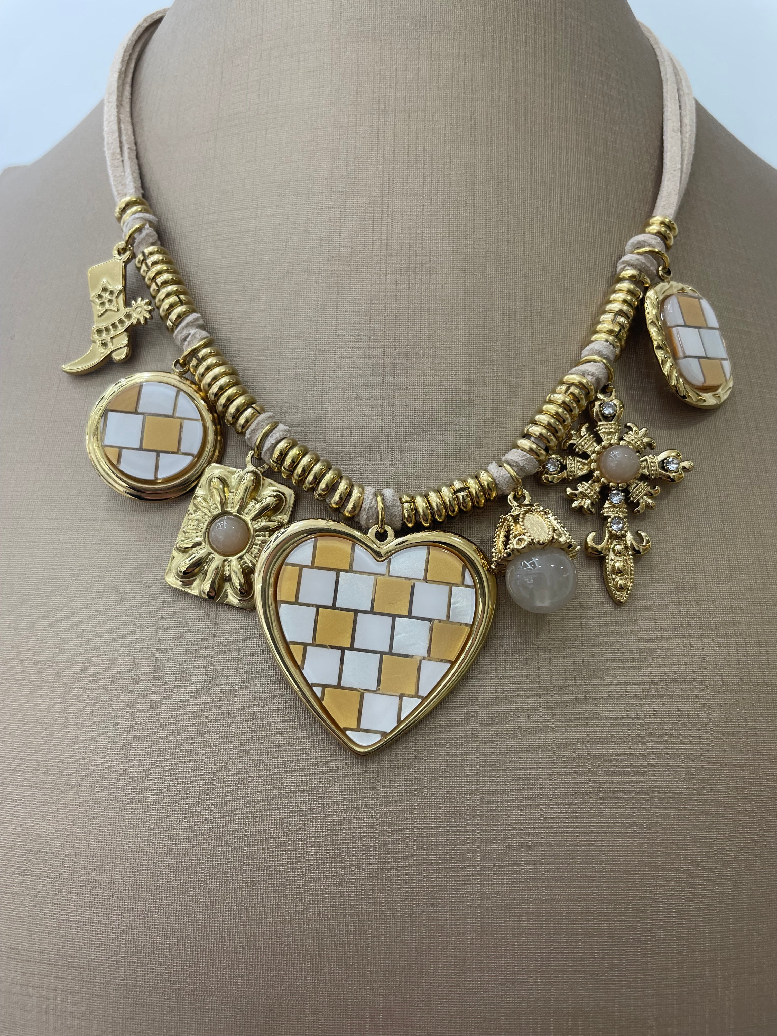 Collana Wonderland