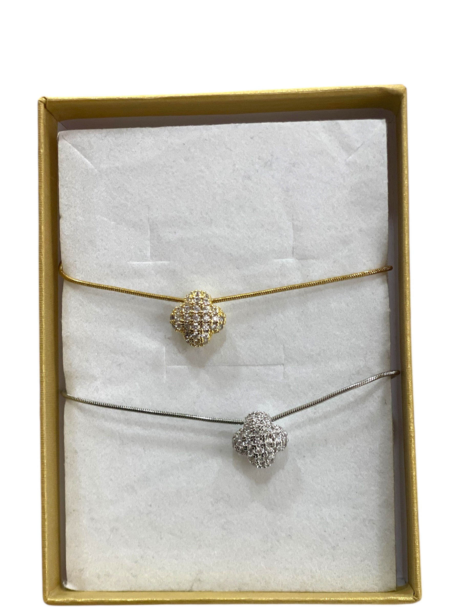 Bracciale e collana e charm gift