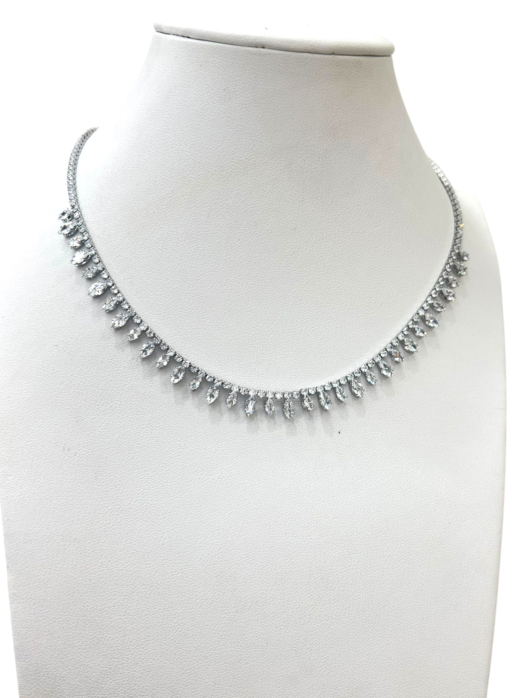 Collana Diana