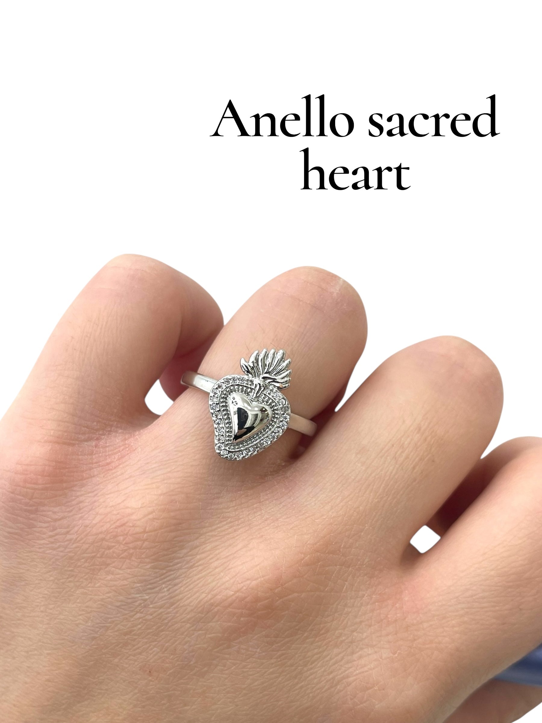 Anello sacred heart