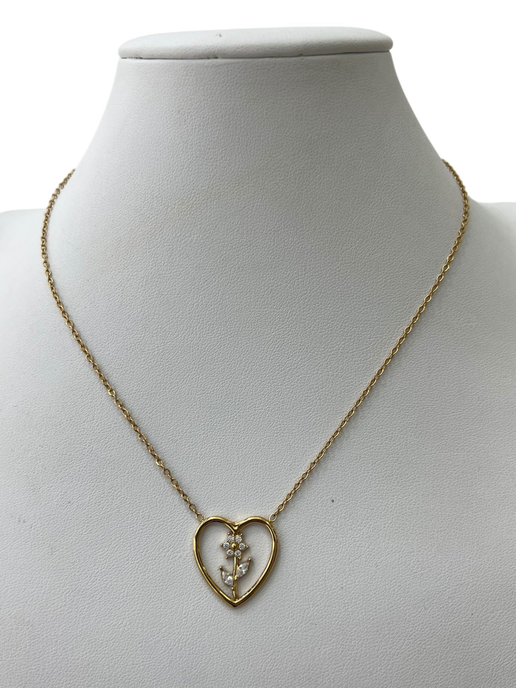 Collana belle