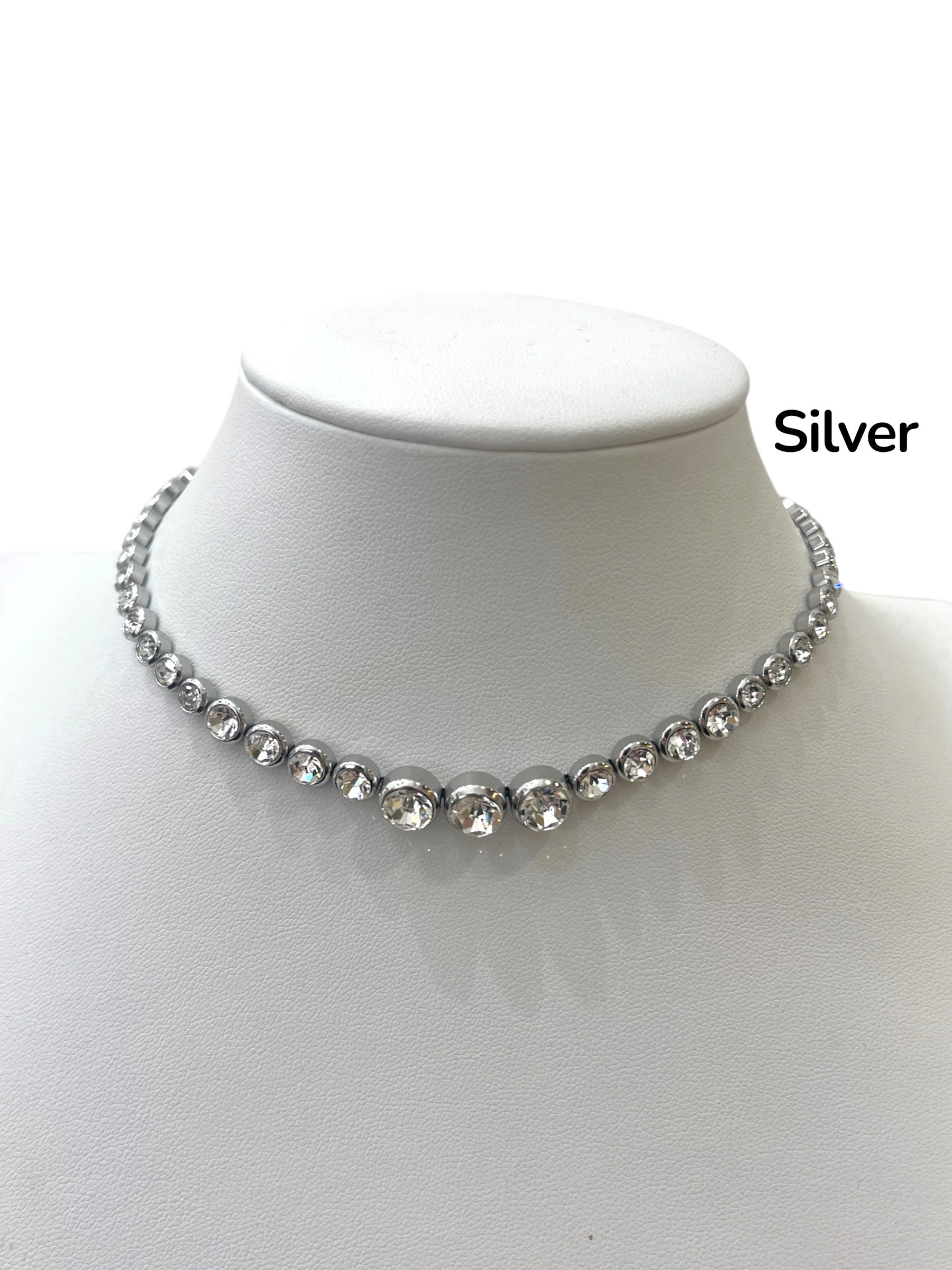 Collana evelin