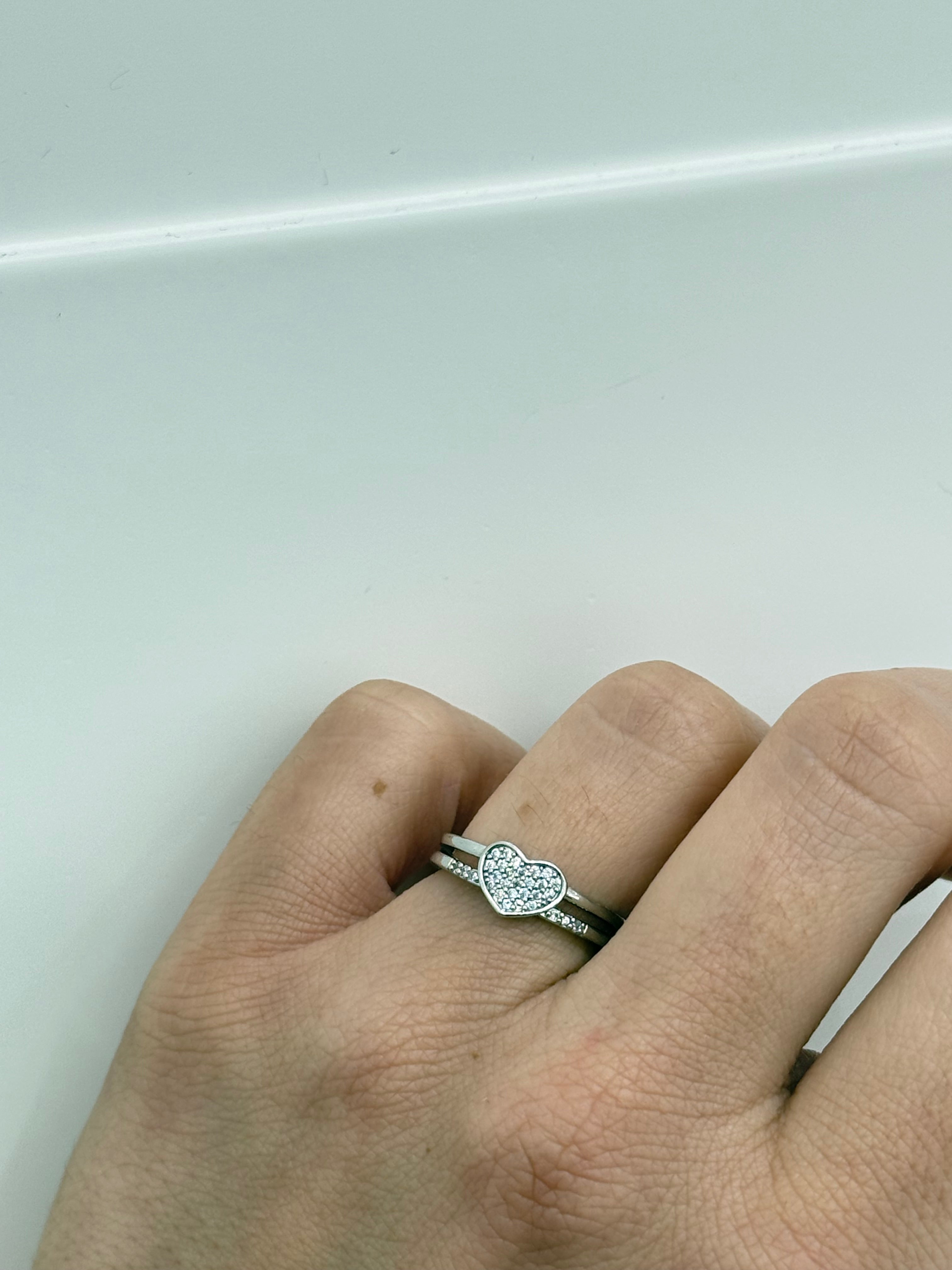 Anello Karol