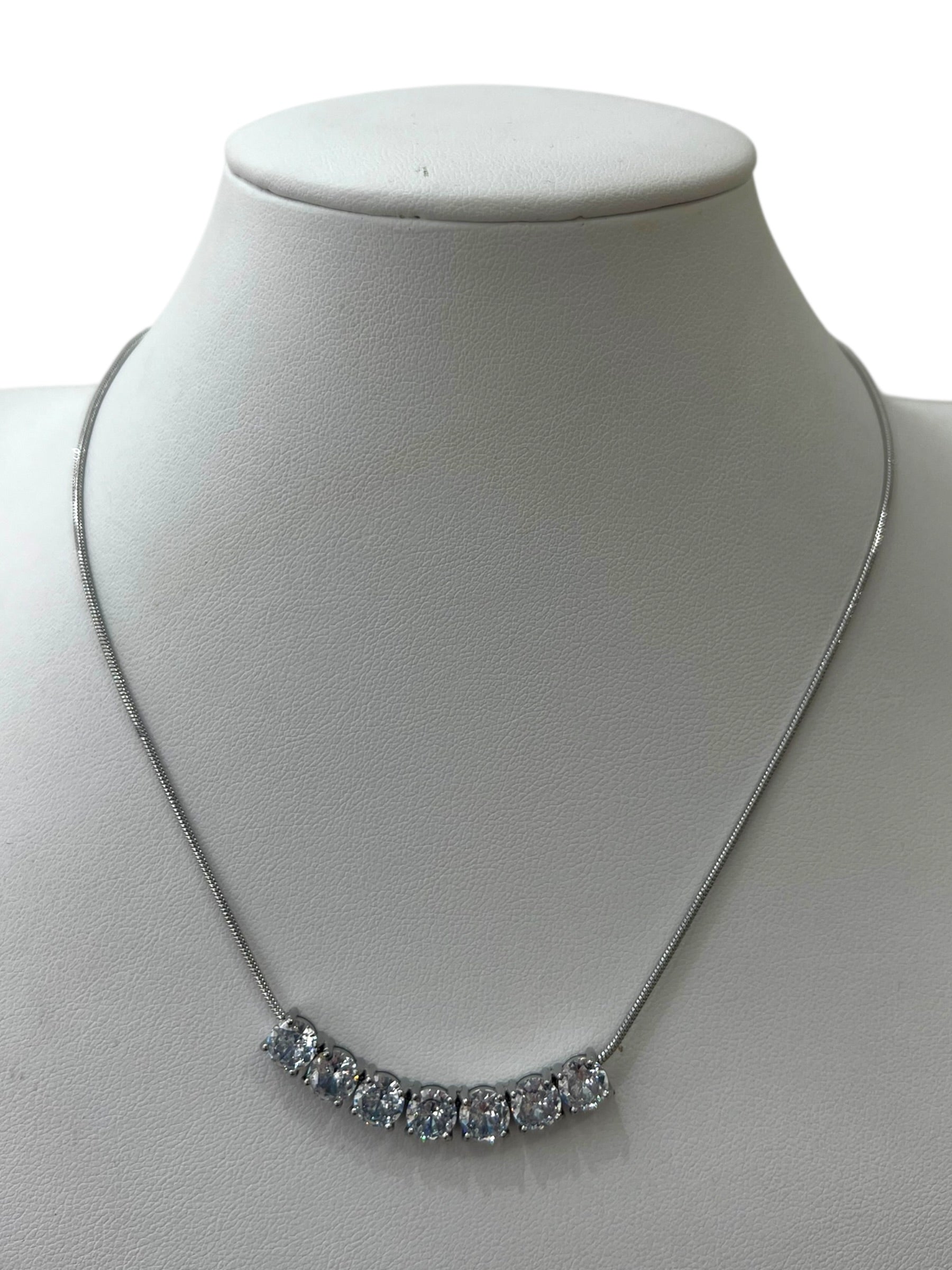 Collana veretta